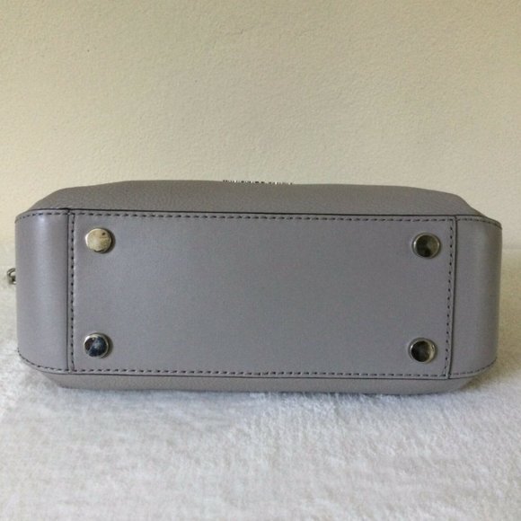 ⛔️SOLD⛔️ MICHAEL KORS Lillie Large Messenger Bag - Picture 10 of 15